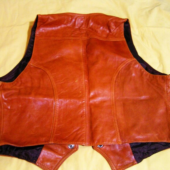 TAN LEATHER VEST L - Picture 2 of 2